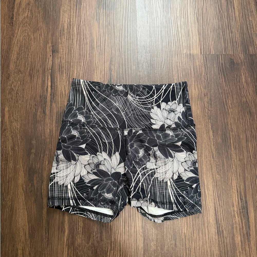 NWOT JoyLab Black and White Floral Bike Shorts